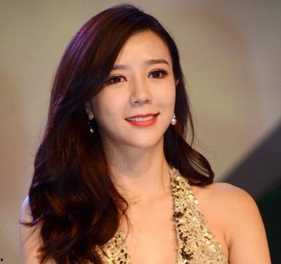 娱乐圈爆料的女星有哪些,揭秘那些被热议的女星幕后故事